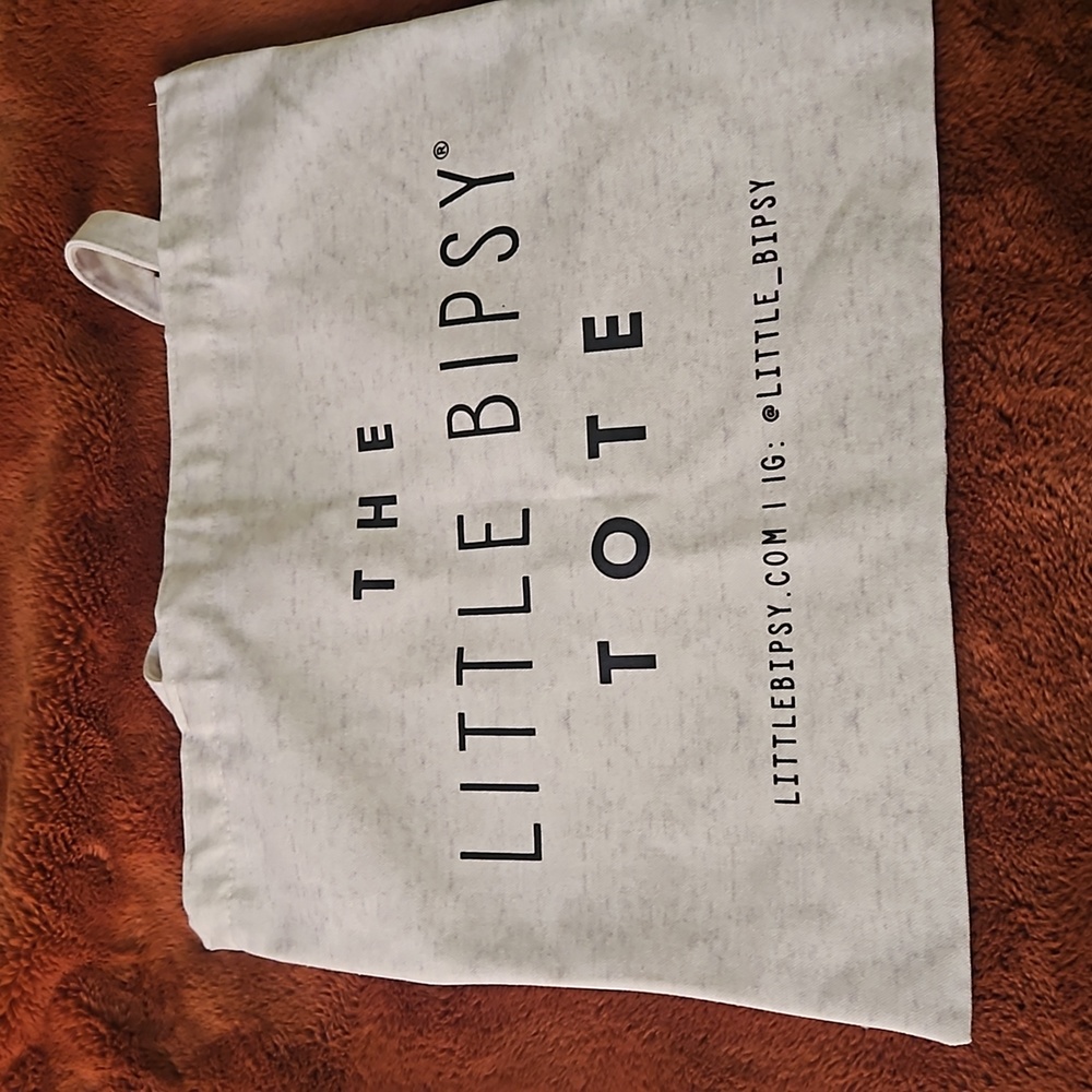 Little bipsy tote